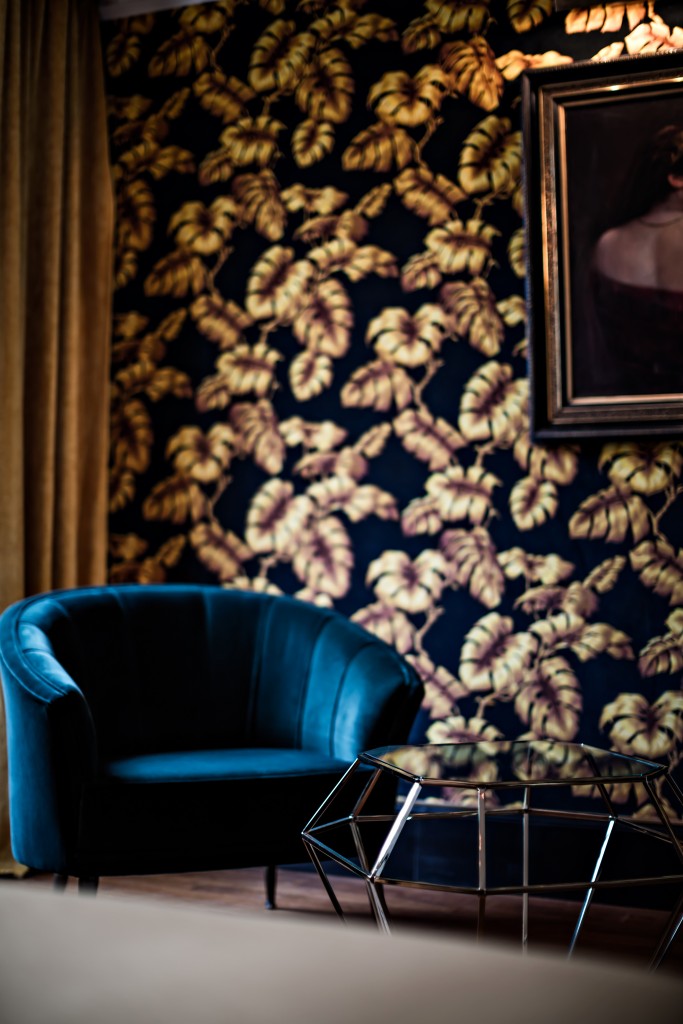 hotel-providence-paris-lounge-deluxe-room