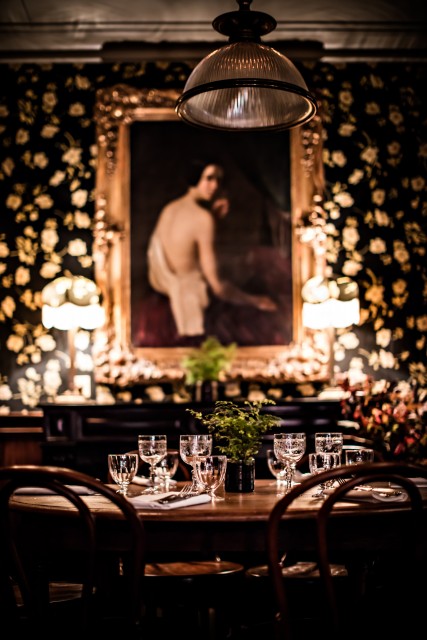 hotel-providence-paris-decoration-table-restaurant