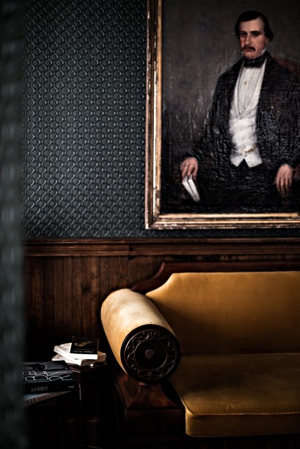 hotel-providence-paris-lounge-decor